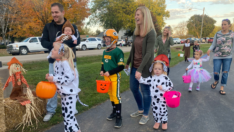 Trickortreat tips Oshkosh police offer reminders to ensure a scary