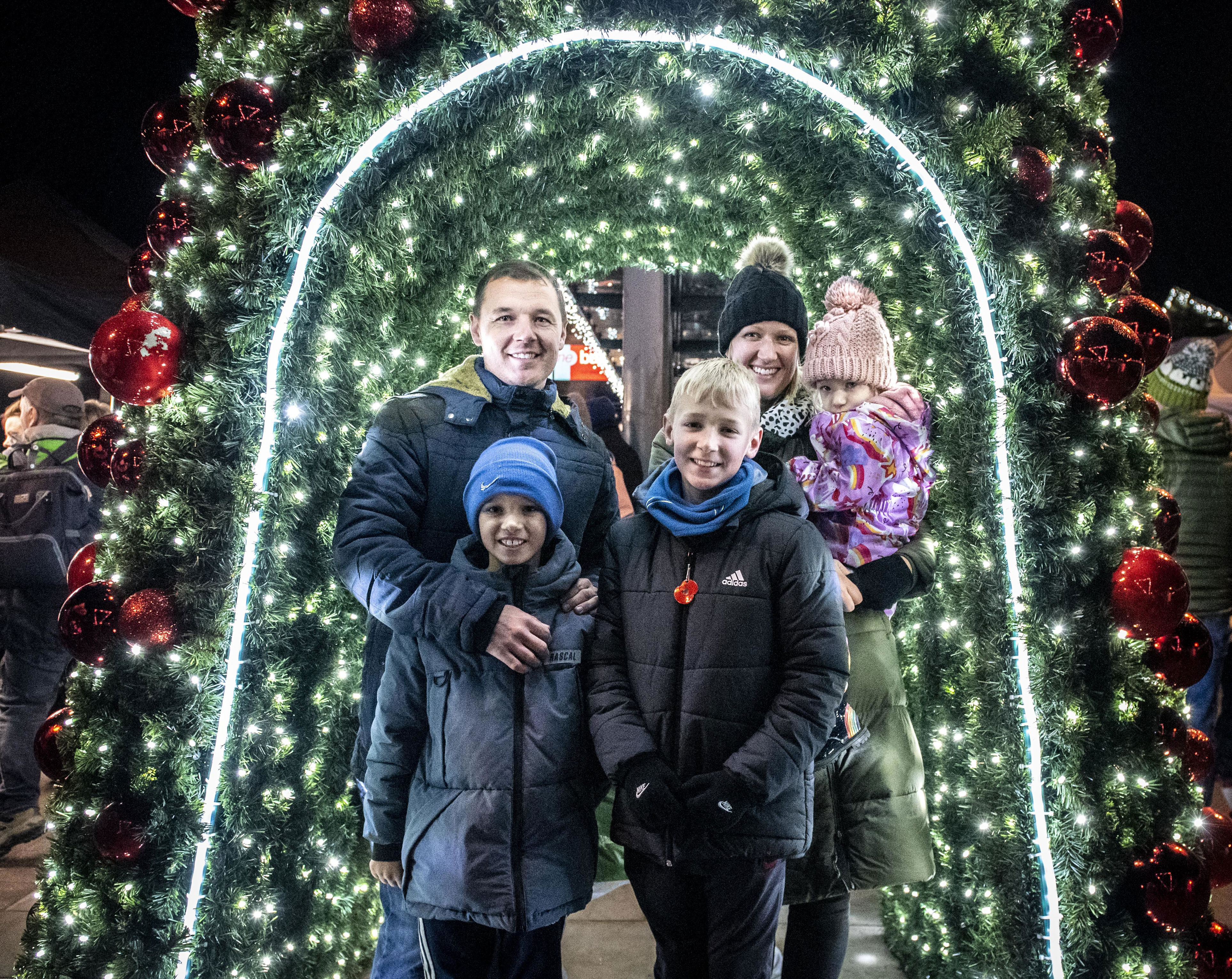 Sheffield's Fox Valley Christmas lights switchon promises live