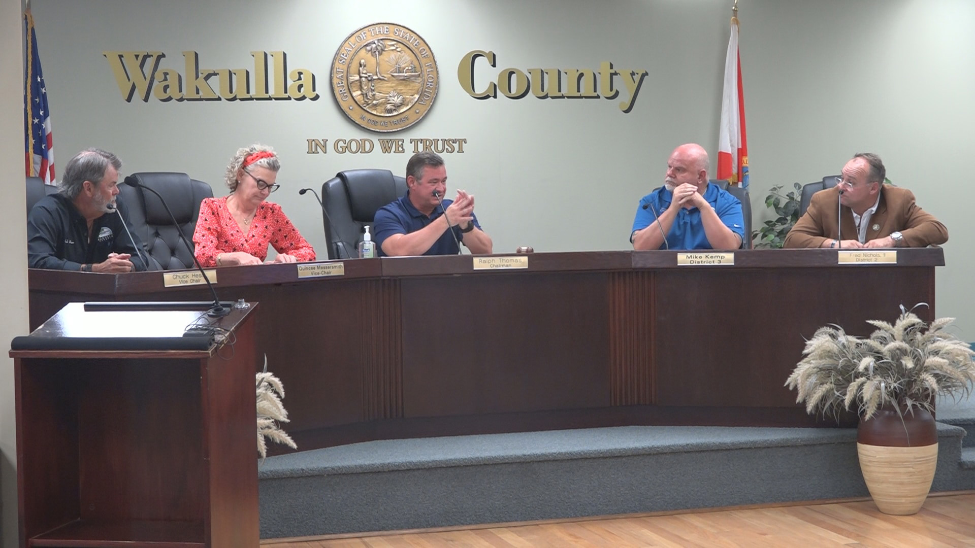 Wakulla County commissioners vote on hiring freeze amid incorrect