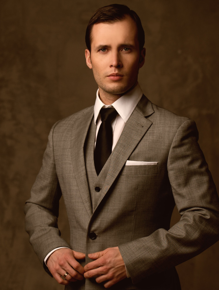 Suit up! Science proves that wearing a suit makes you perform better