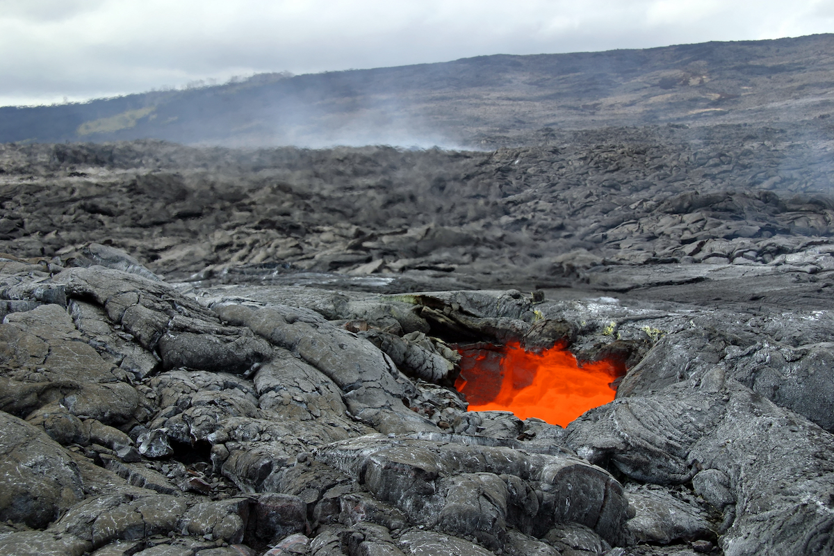 One Of Americas Very High Threat Volcanoes Keeps Quaking—could It Erupt Any Day Now 6826