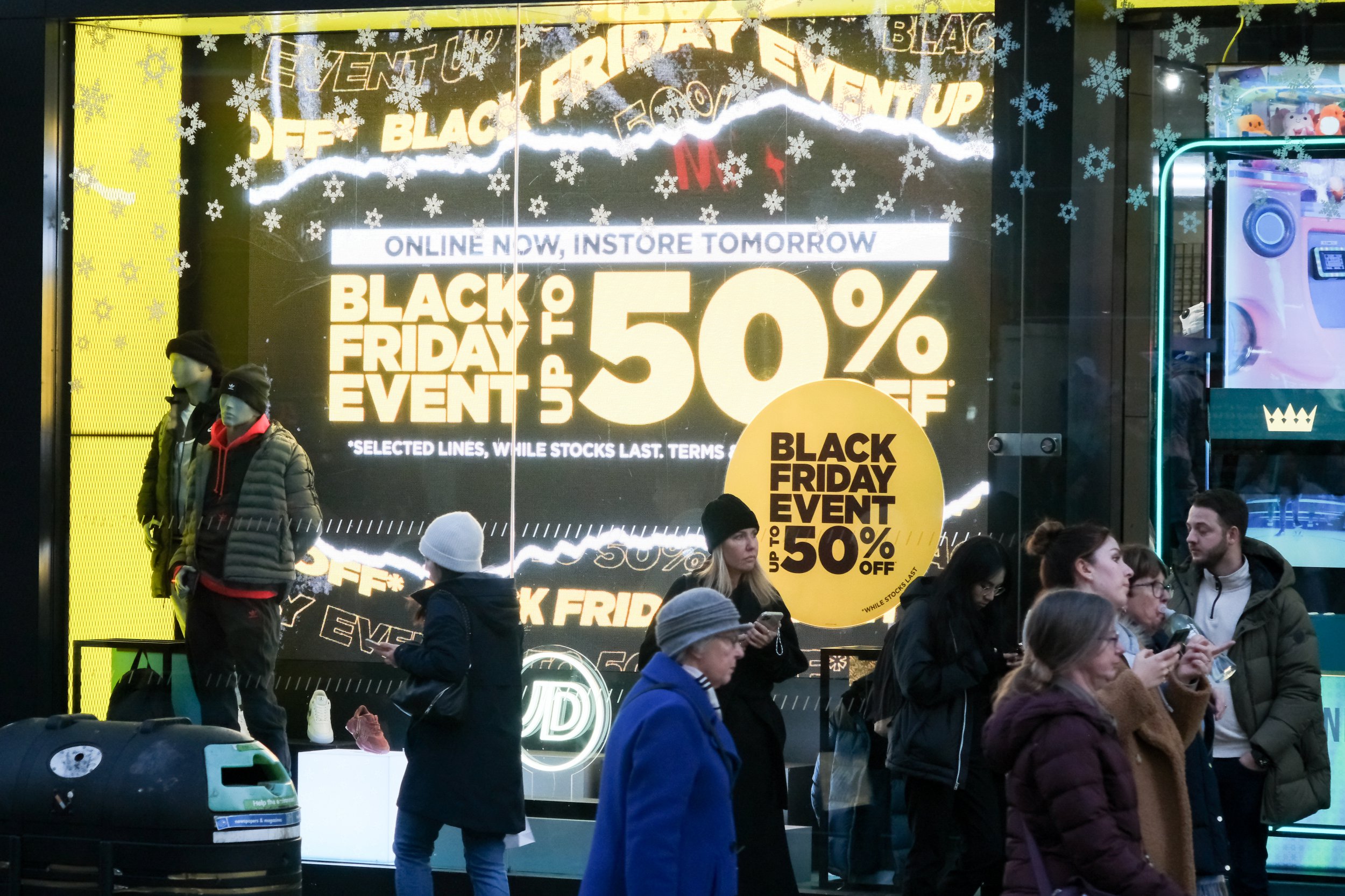 When Do Black Friday Sales Start? What Deals To Expect And How Long ...