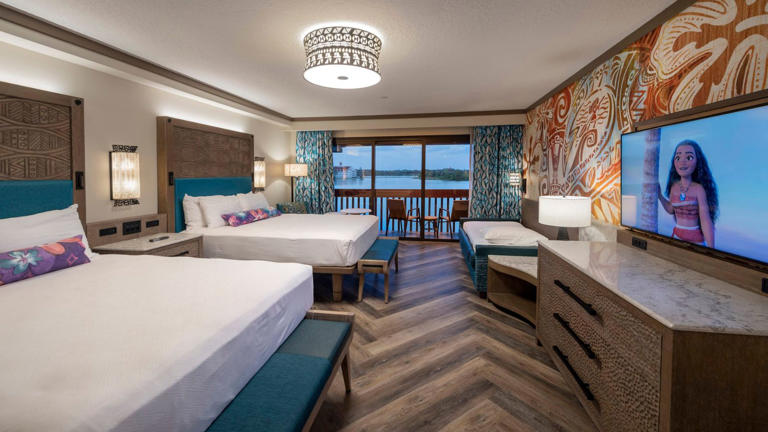 Many of the best hotels near Disney World were designed with families of five or more in mind.