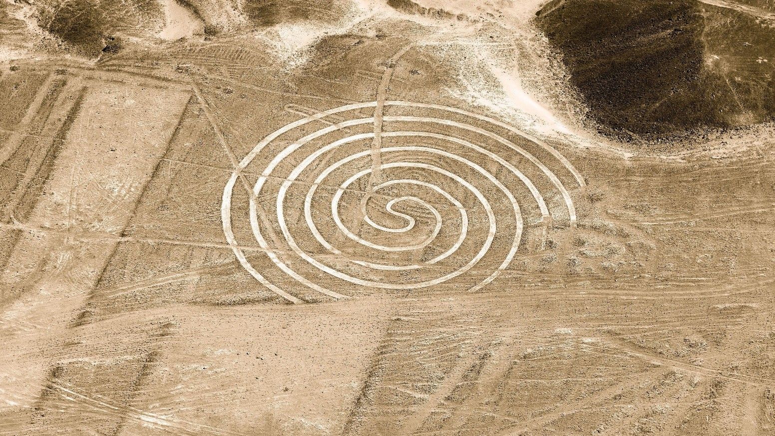 <p>                     Not all of the lines depict animals. Some form wavy lines, trapezoids and spirals that resemble labyrinths. While labyrinths are often intended to be walked on as a form of meditation, some experts think this geoglyph, in particular, may have been intended as a portal for gods or spirits, Live Science previously reported.                    </p>