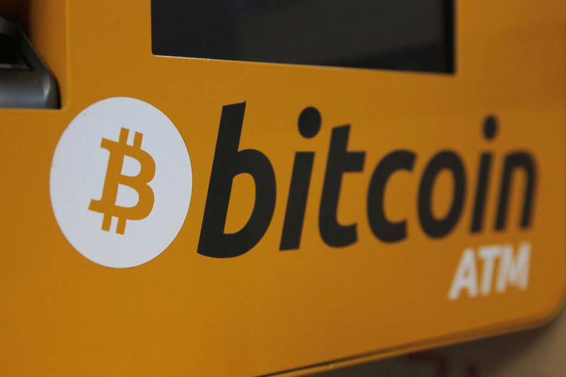 bitcoin poprvé od roku 2021 přesáhl hranici 50.000 dolarů