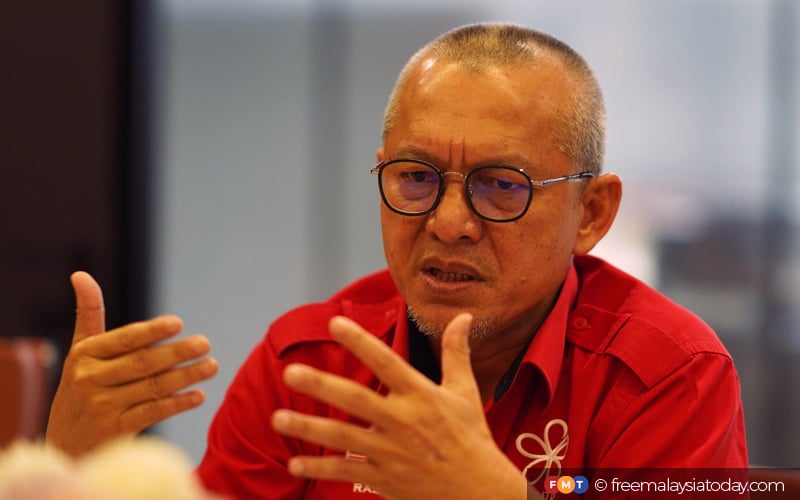 muhyiddin capable of competing with anwar, says bersatu leader