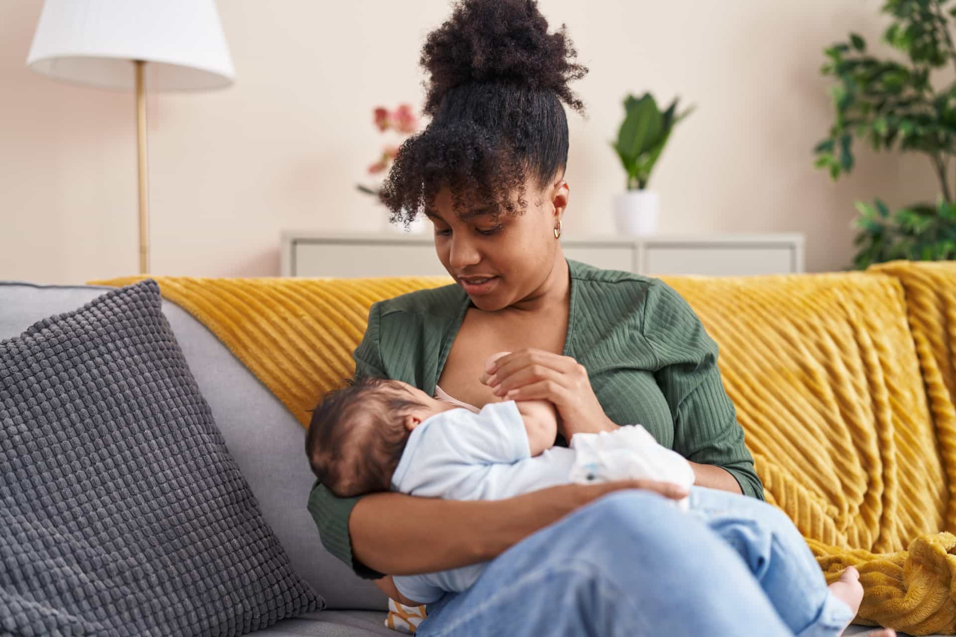 Parenting newborns: Essential tips for new moms and dads