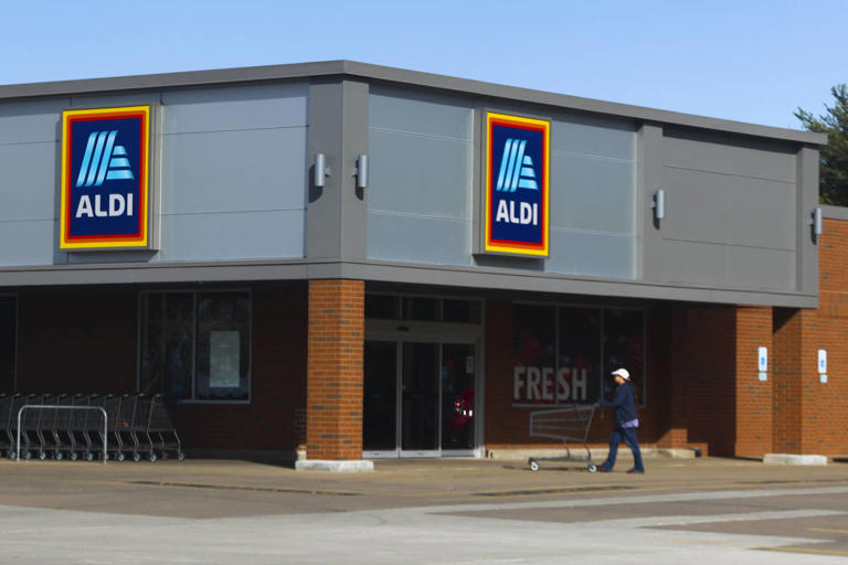 Is Aldi Open on New Year's Day?