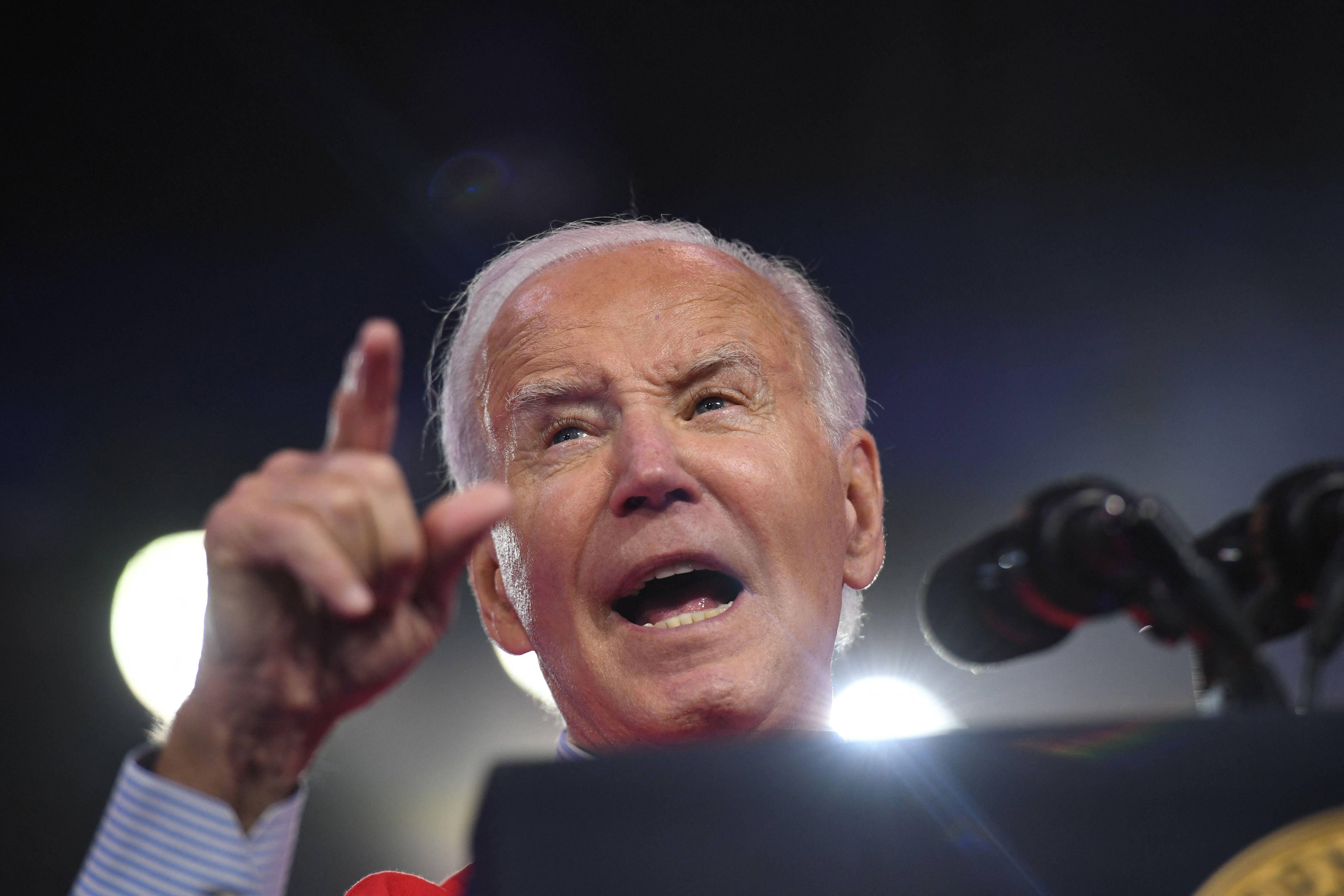 Biden Says He Doesnt Believe Polls Showing Him Trailing Trump — After Daunting New York Times 