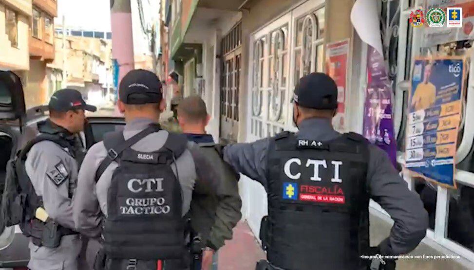 disidencias de las farc piden “despejar” cinco municipios para liberar a los dos agentes del cti que mantienen secuestrados