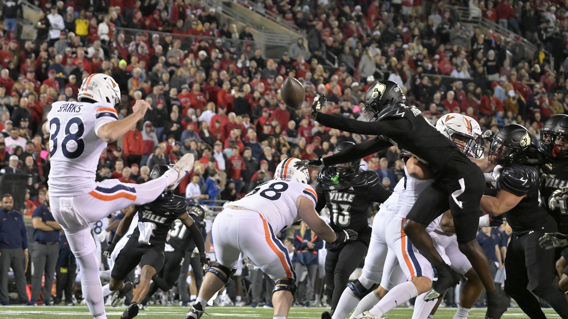 Five Takeaways From UVA Football’s Frustrating 31-24 Loss To Louisville