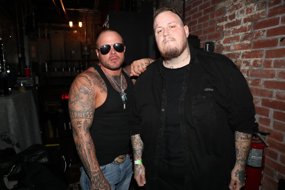 Jelly Roll Lands First No. 1 Album With ‘Beautifully Broken’