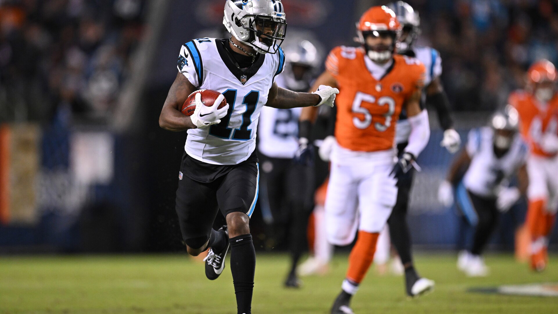 Ihmir Smith-Marsette's 79-yard punt return gives Panthers early lead
