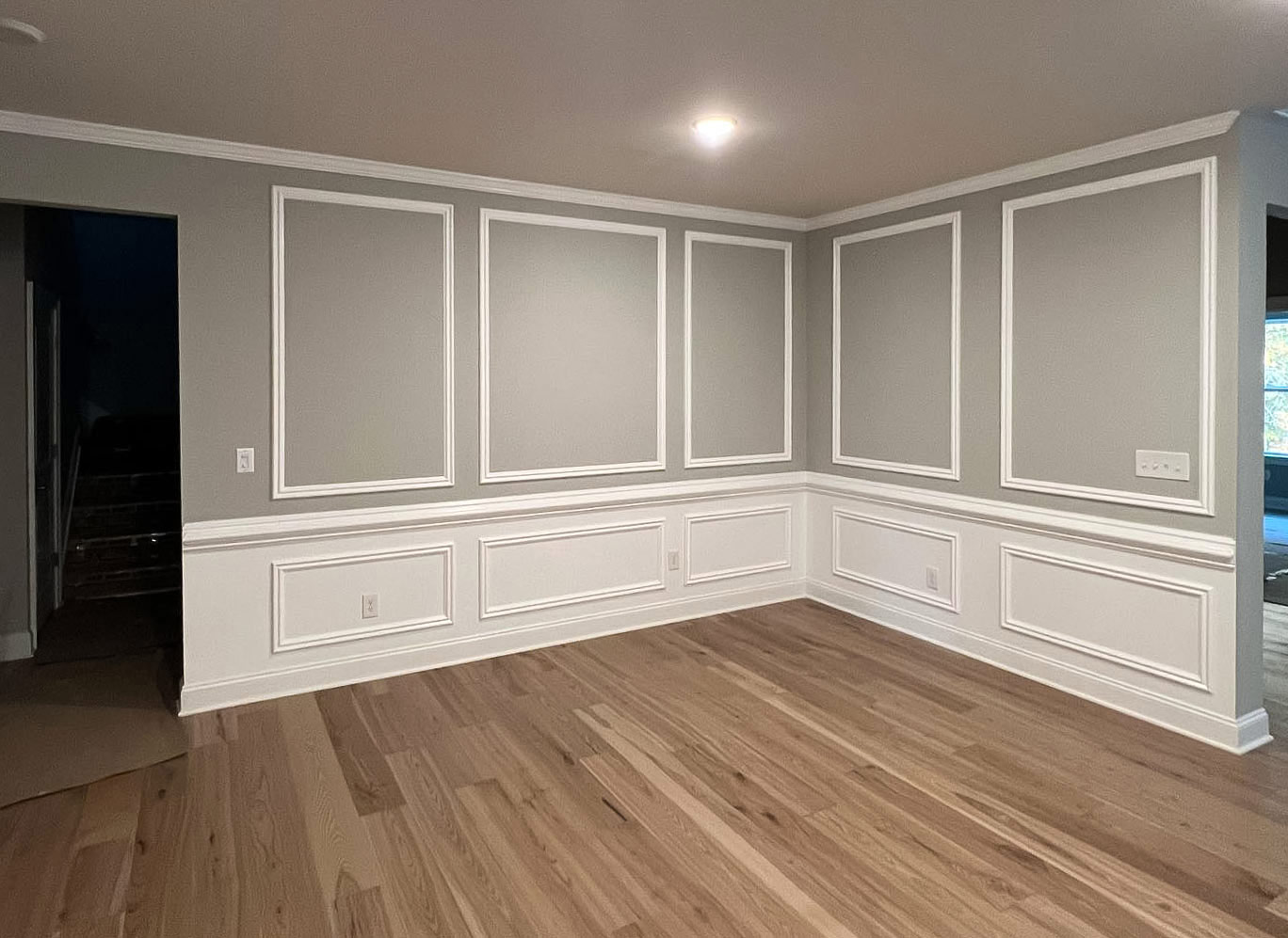 20 Wainscoting Panels For Your Home And All The Info To Do It Right   AA1jHBnv.img