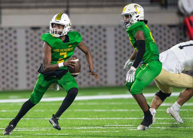 Carver spring football: 'We can have one of the best running back rooms ...