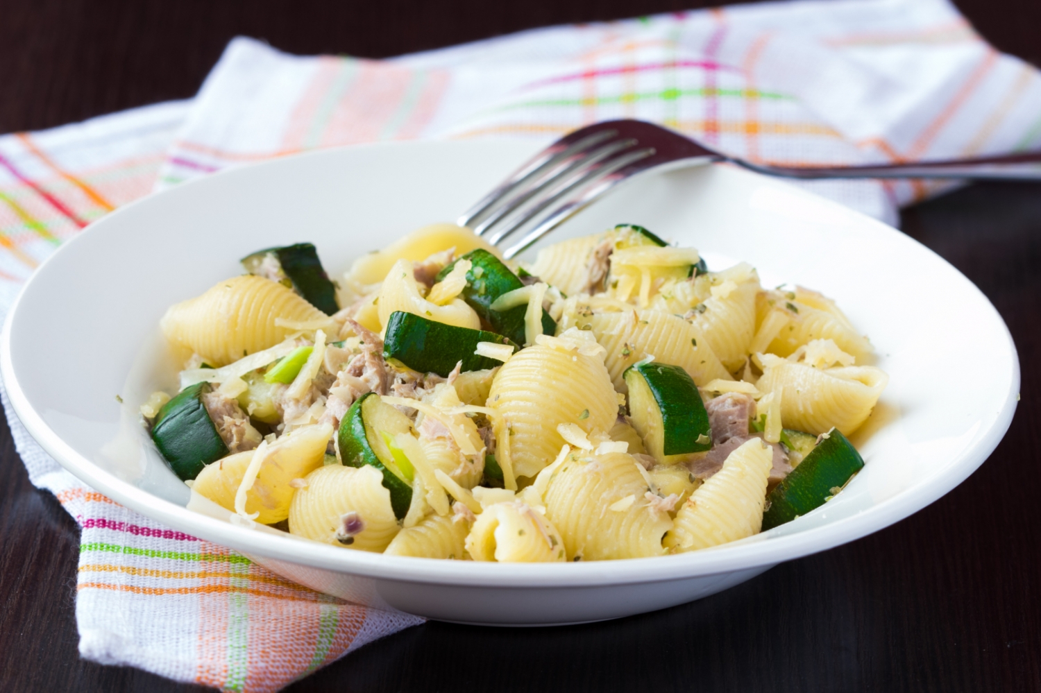 3 leckere Rezepte mit Thunfisch und Pasta für die schnelle Küche