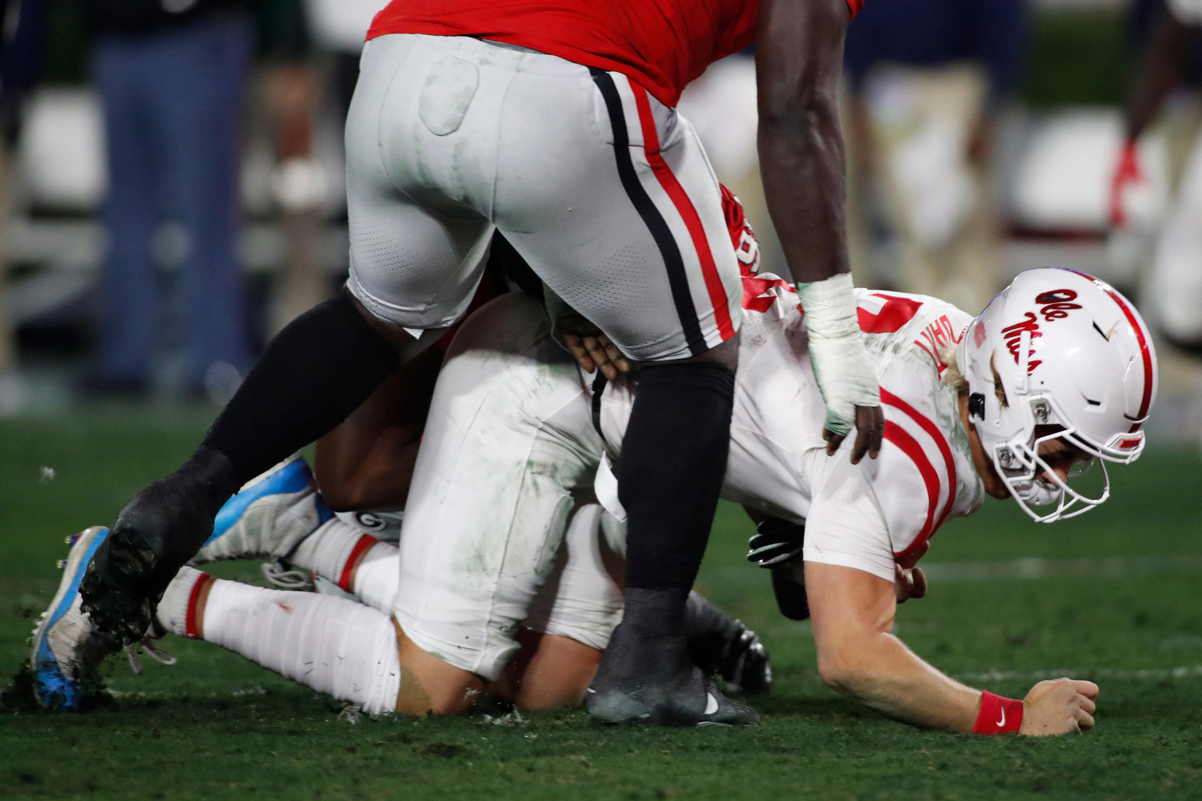 Jaxson Dart Injury: Lane Kiffin Updates Ole Miss Football Quarterback's ...