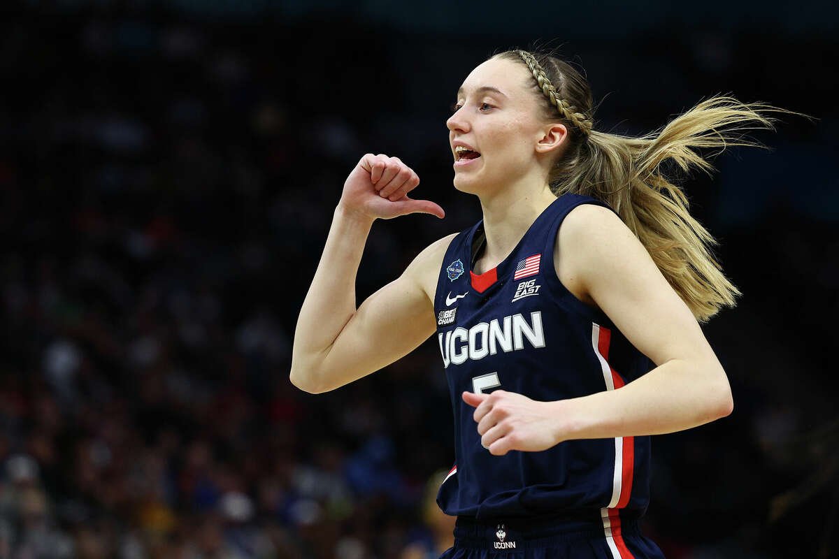 Disgruntled Paige Bueckers Counts UConn’s Leftover Pieces After Another ...