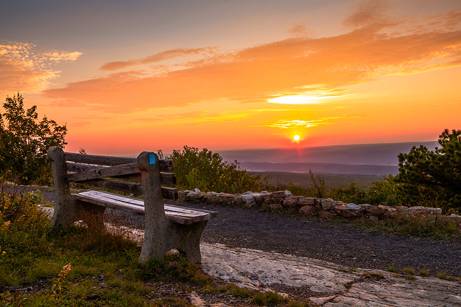 <p>The Appalachian Trail is mostly known as a hiking trail (a truly epic journey of over 2,000 miles). But, for those who can't get away from it all for that long or are unable to walk that far, the good folks at Road Trip USA put together a <a href="https://roadtripusa.com/appalachian-trail/">series of maps</a> that hew pretty close to the hiking trail and still let you take the journey from northern Maine down to Georgia. </p>