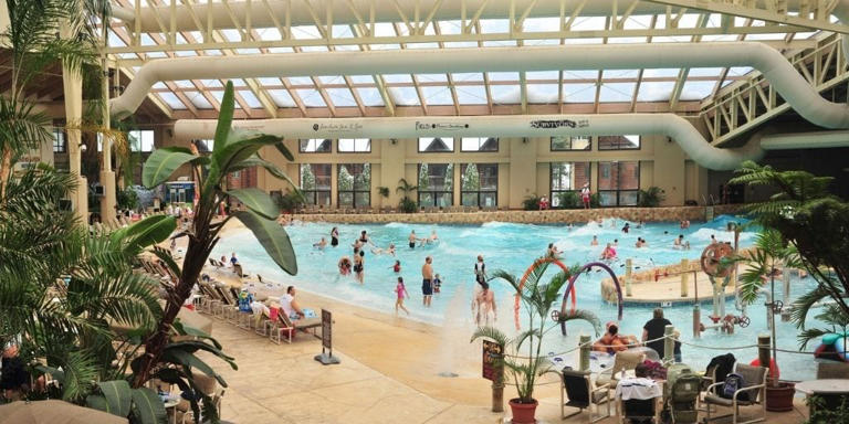 13 Best Indoor Water Park Resorts in the U.S.