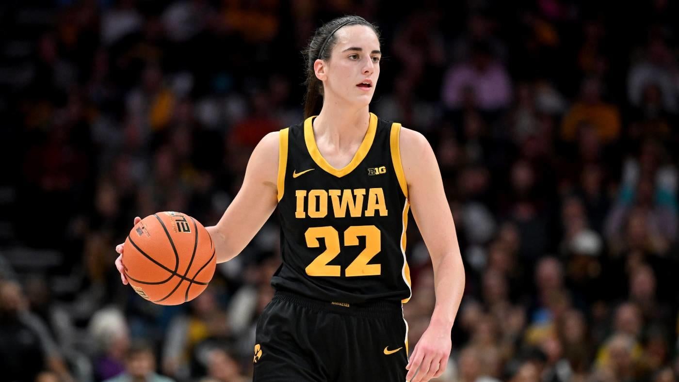 Caitlin Clark breaks Iowa women's basketball all-time scoring record