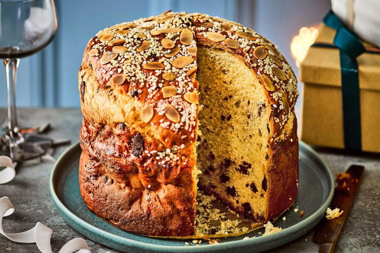 How To Serve Panettone