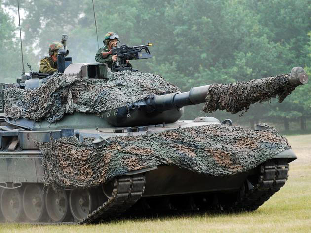 Die Ukraine soll Dutzende Leopard 1A5 erhalten. Hier ist einer der Kampfpanzer der belgischen Armee zu sehen.