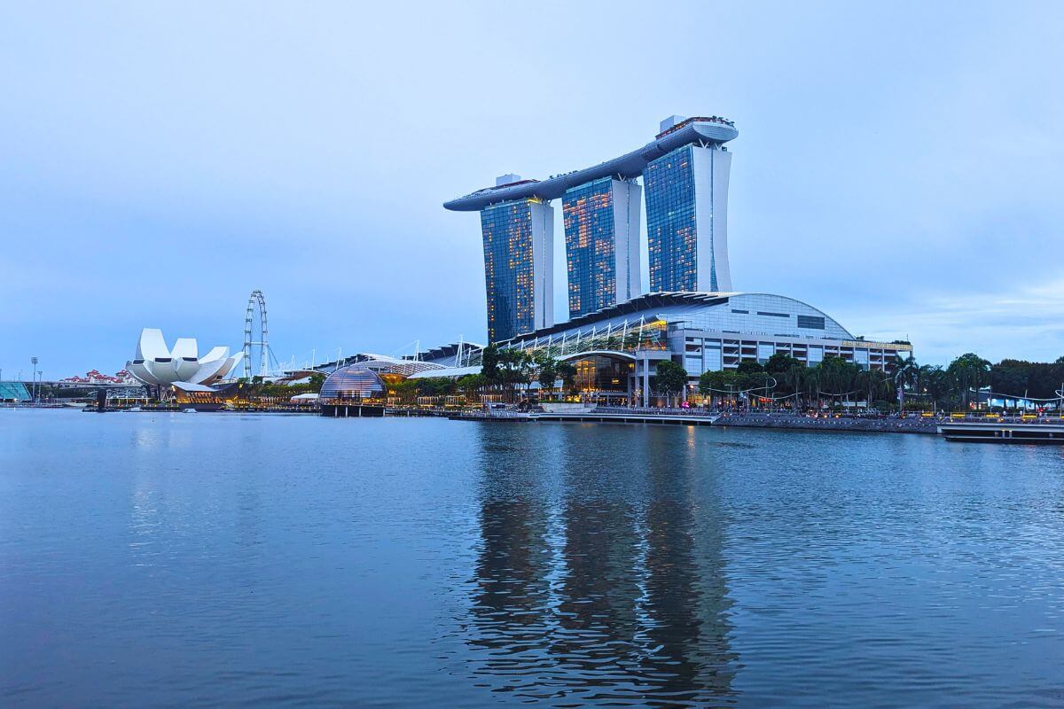 20 FUN And Interesting Facts About Singapore