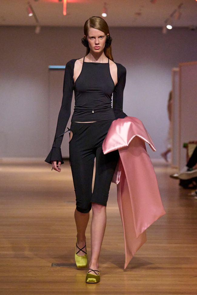 Fashion Trends 2024 Millennial Pink & 9 Other Runway Looks For The