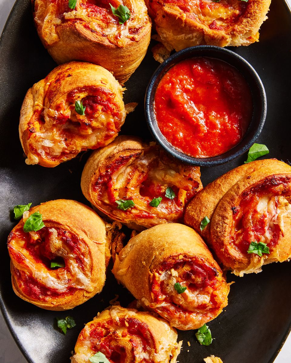 Here's 30 Of The Cheesiest (& Easiest) Appetizers Ever