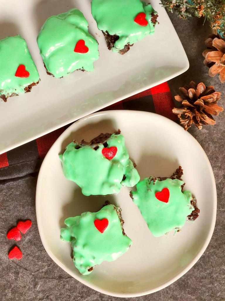 Easy and Fun Grinch Brownies Recipe