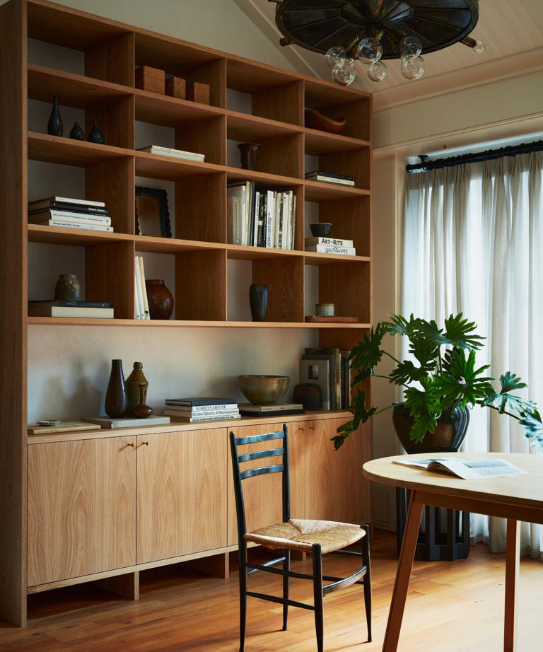 5 easy ways to style a hutch, according to interior designers