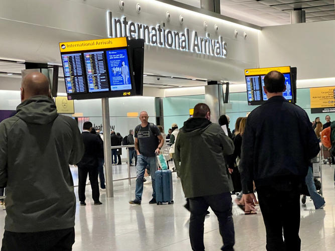 Passengers face ‘major disruption’ as hundreds of Heathrow Airport staff announce week-long strike