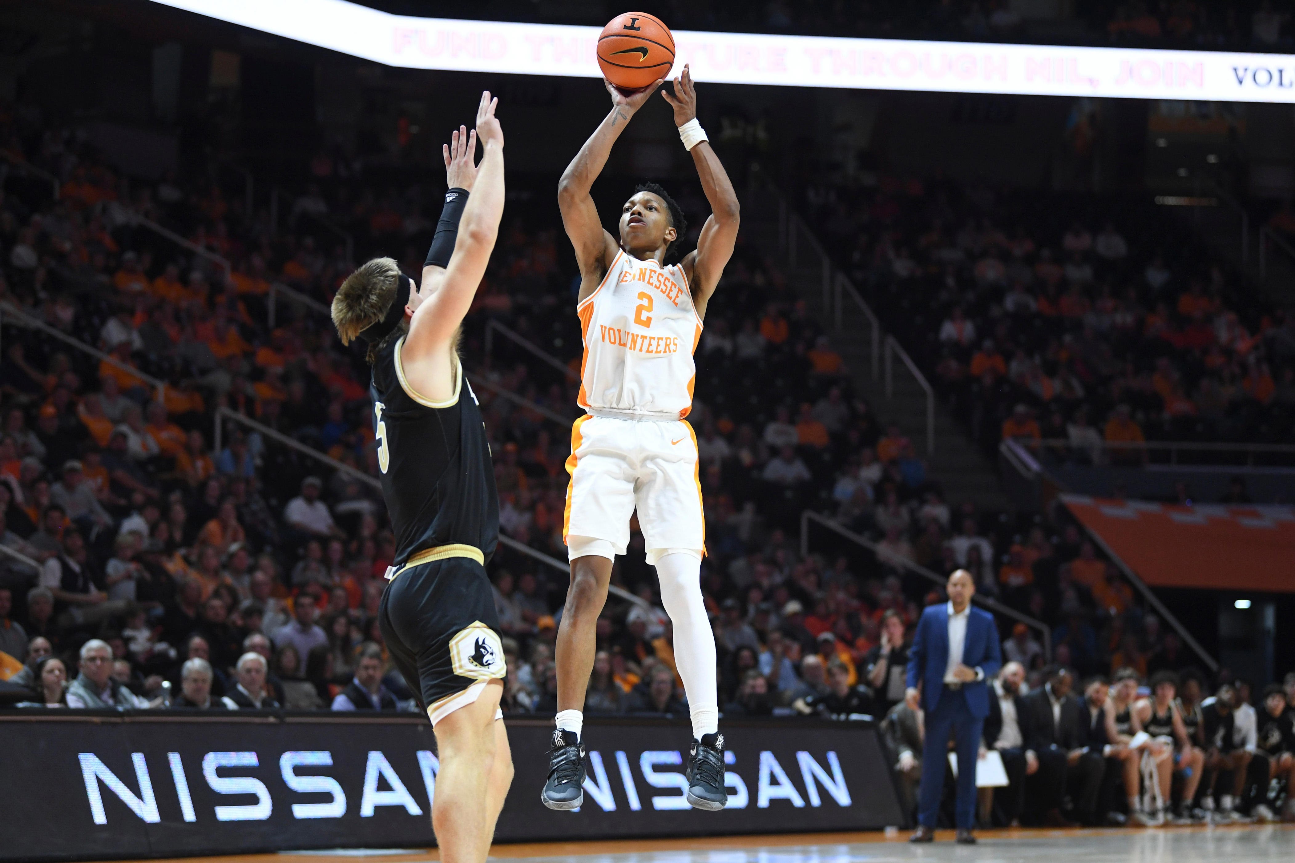 Tennessee Basketball Live Score Updates Vs. Syracuse In Maui Invitational