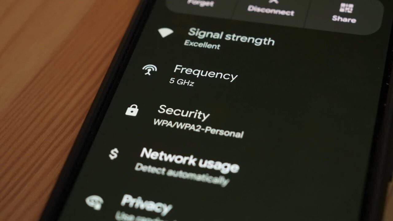 公眾 Wi-Fi 風險大  8 大資訊防護措施令上網更安全