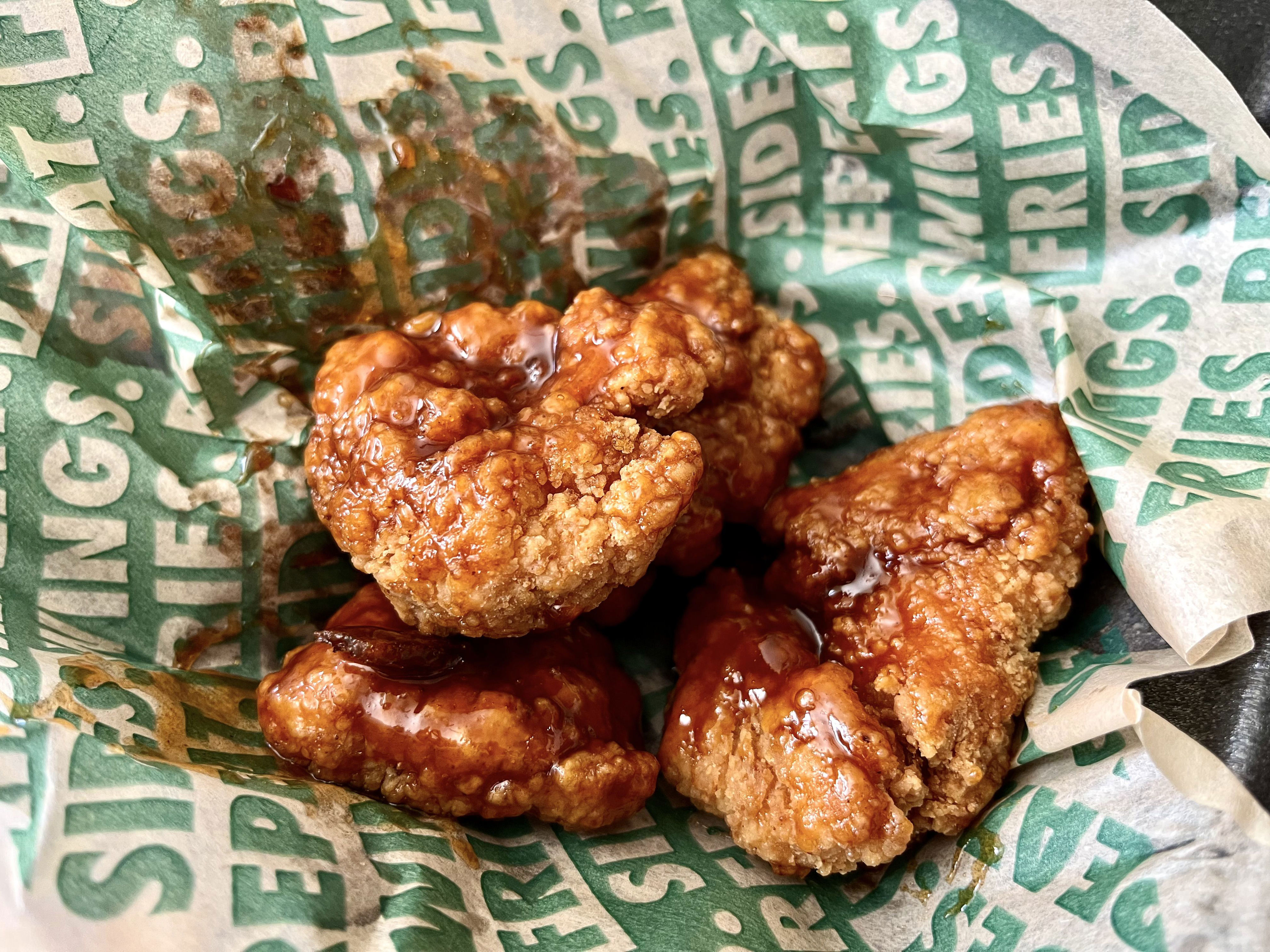 I Tried 13 Wingstop Flavors, and This Is the Only Flavor You Should ...