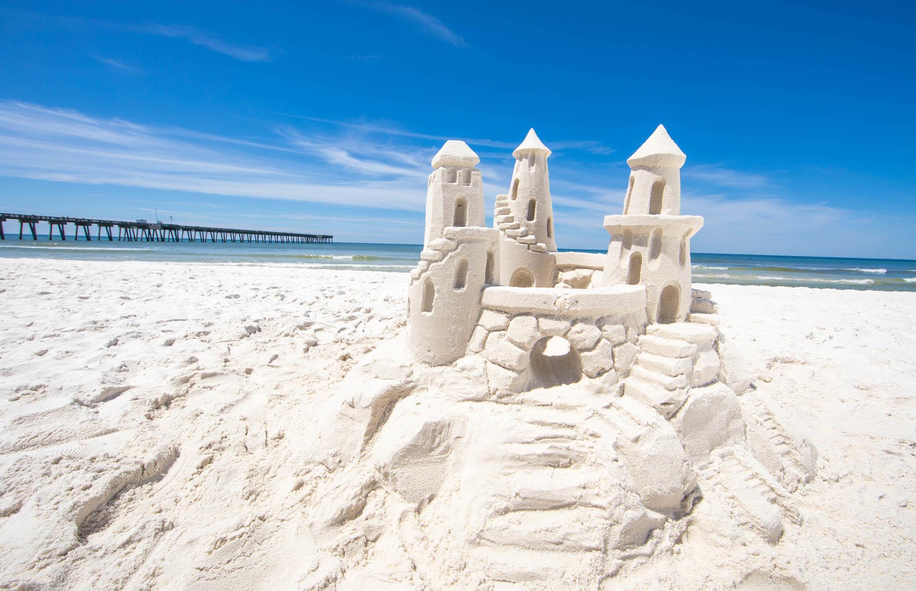 Road trippers with a keen eye who travel along the Gulf Coast Highway – a corridor that hugs the Gulf of Mexico coastline in Northwest Florida’s Walton County – will spot larger-than-life sandcastles dotted on the buttery shores. It’s often nicknamed the ‘Sandcastle Coast’ for its moist sand with an ideal texture for castle building. One of the most beautiful beaches on this stretch is Panama Beach with its pristine white sand.