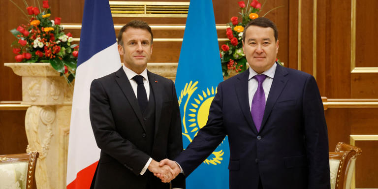 Emmanuel Macron se rend cette semaine au Kazakhstan et en Ouzbékistan. Une visite importante pour la France, qui entretient des relations commerciales importantes avec ces deux pays d'Asie centrale, notamment autour de l'énergie. Pour l'occasion, une quinzaine de chefs d'entreprise font le voyage avec le président de la République.
