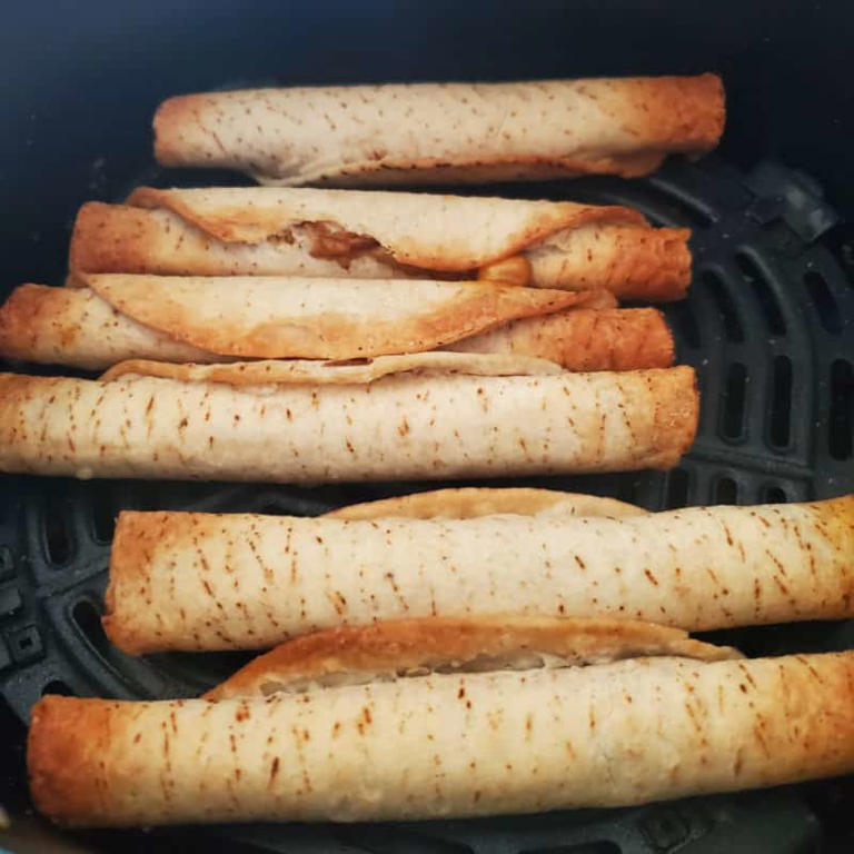 How to make frozen taquitos in air fryer!