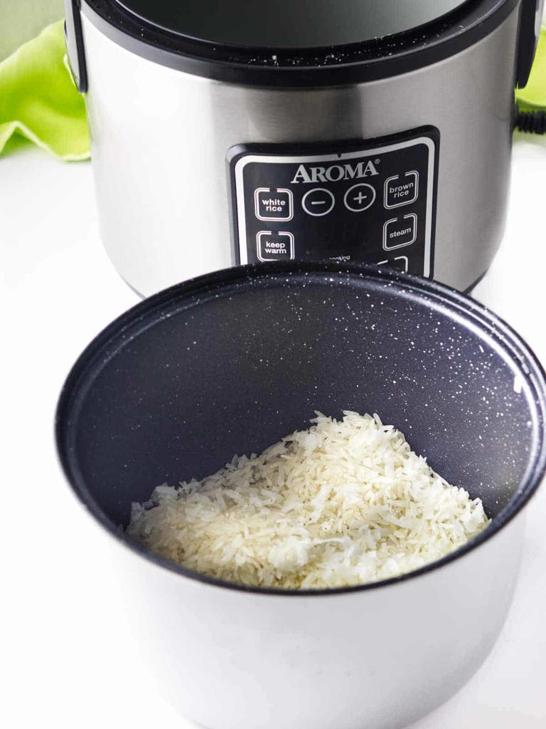 Rice Cooker Coconut Rice