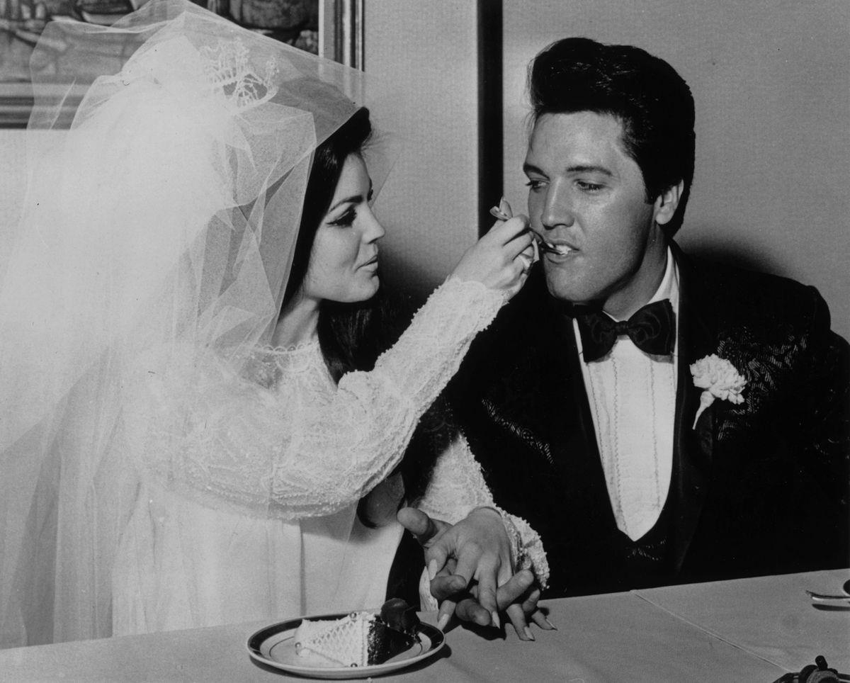 <p>The newly married couple were joined by 100 guests for a <a href="https://www.brides.com/story/tbt-elvis-priscilla-presley-wedding-photos">champagne breakfast</a> featuring lobster, oysters Rockefeller, roasted pig, and Southern fried chicken.</p>