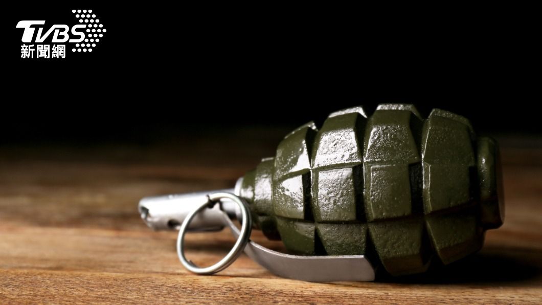 俄文中石榴與手榴彈是同一個單字。（示意圖／shutterstock達志影像）