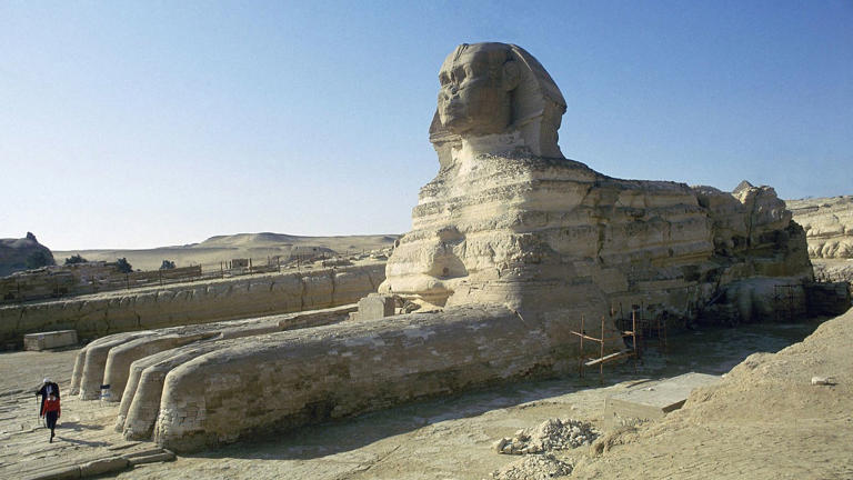 Was the shape of the Great Sphinx originally crafted by Mother Nature?
