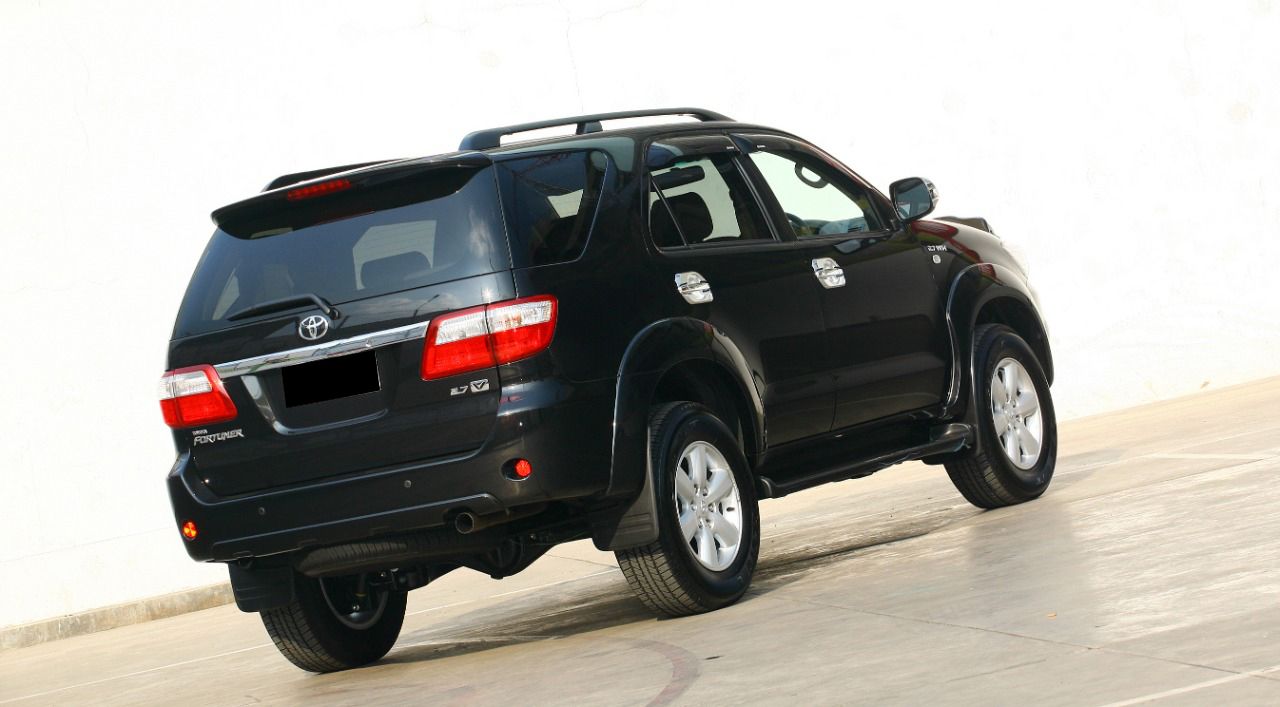 Toyota Fortuner: Harga Bekas Turun Drastis