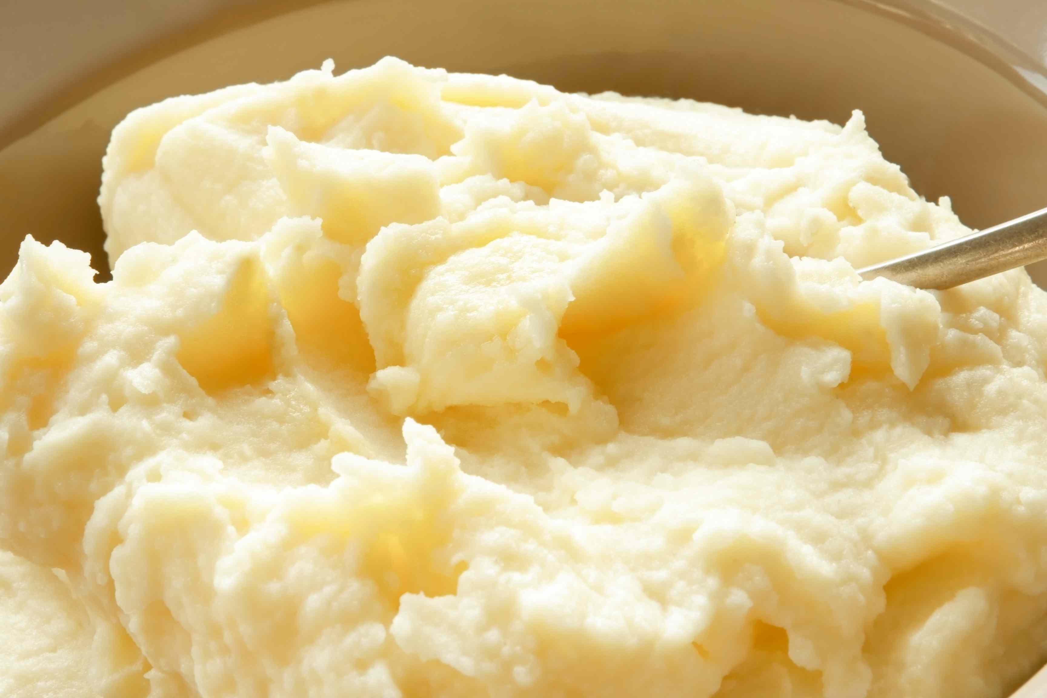 The 1Ingredient Upgrade for the Fluffiest Mashed Potatoes (It Costs