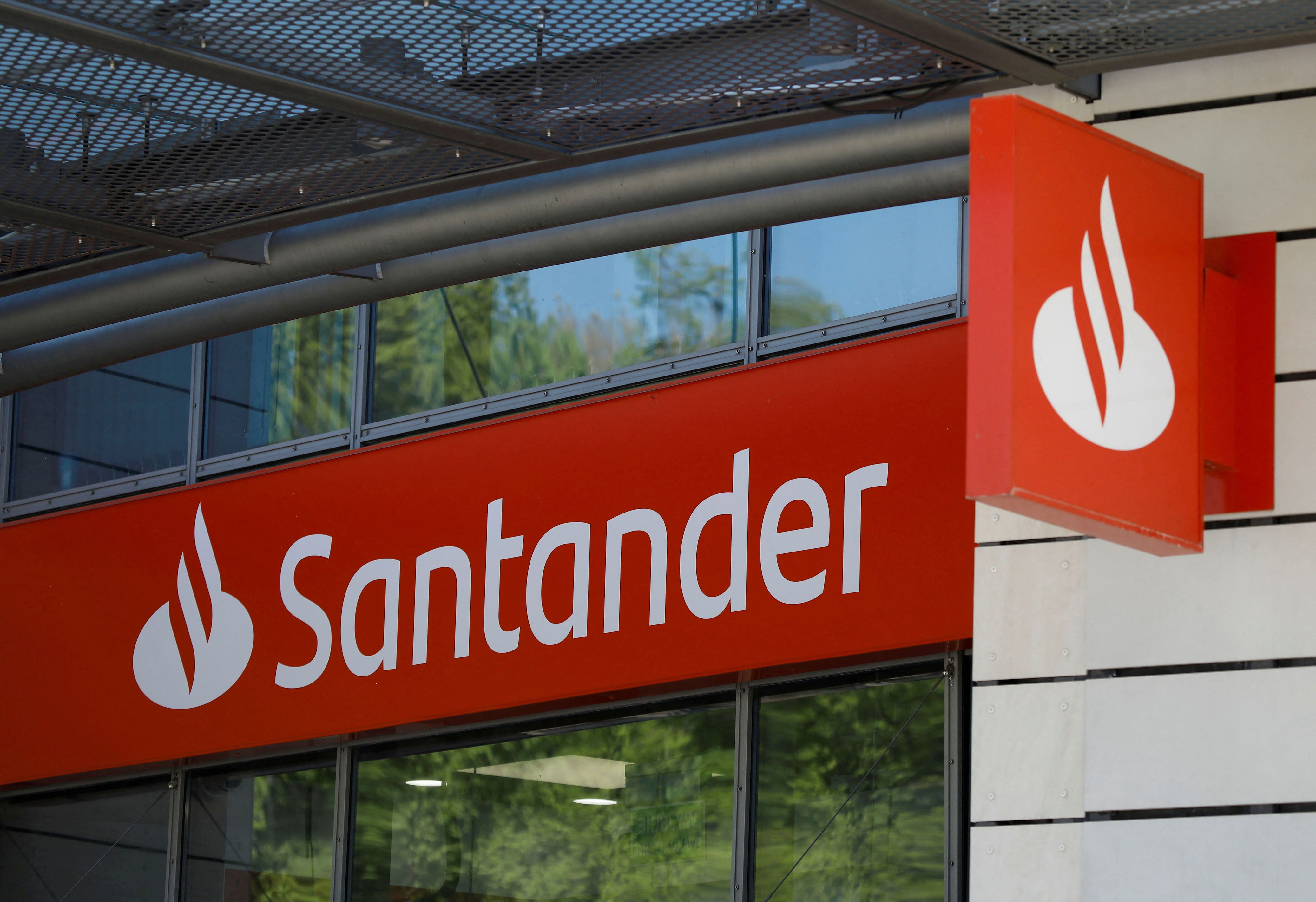 santander afirma “categóricamente” que no ha detectado incumplimiento de sanciones de eeuu a irán