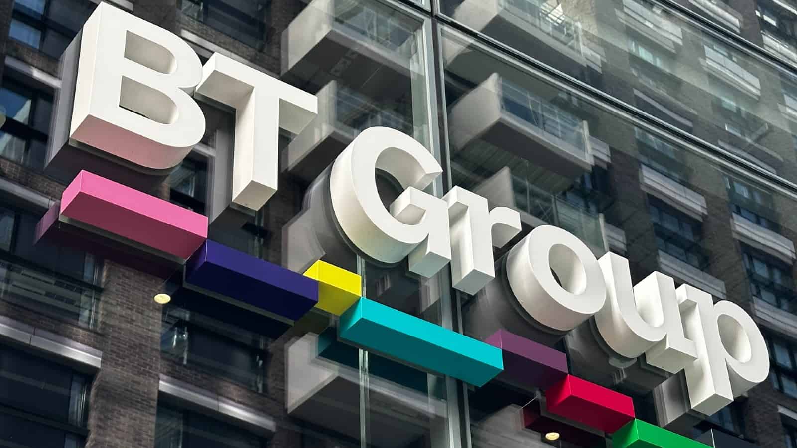 at a 52-week low, here’s what the charts say for the bt share price!