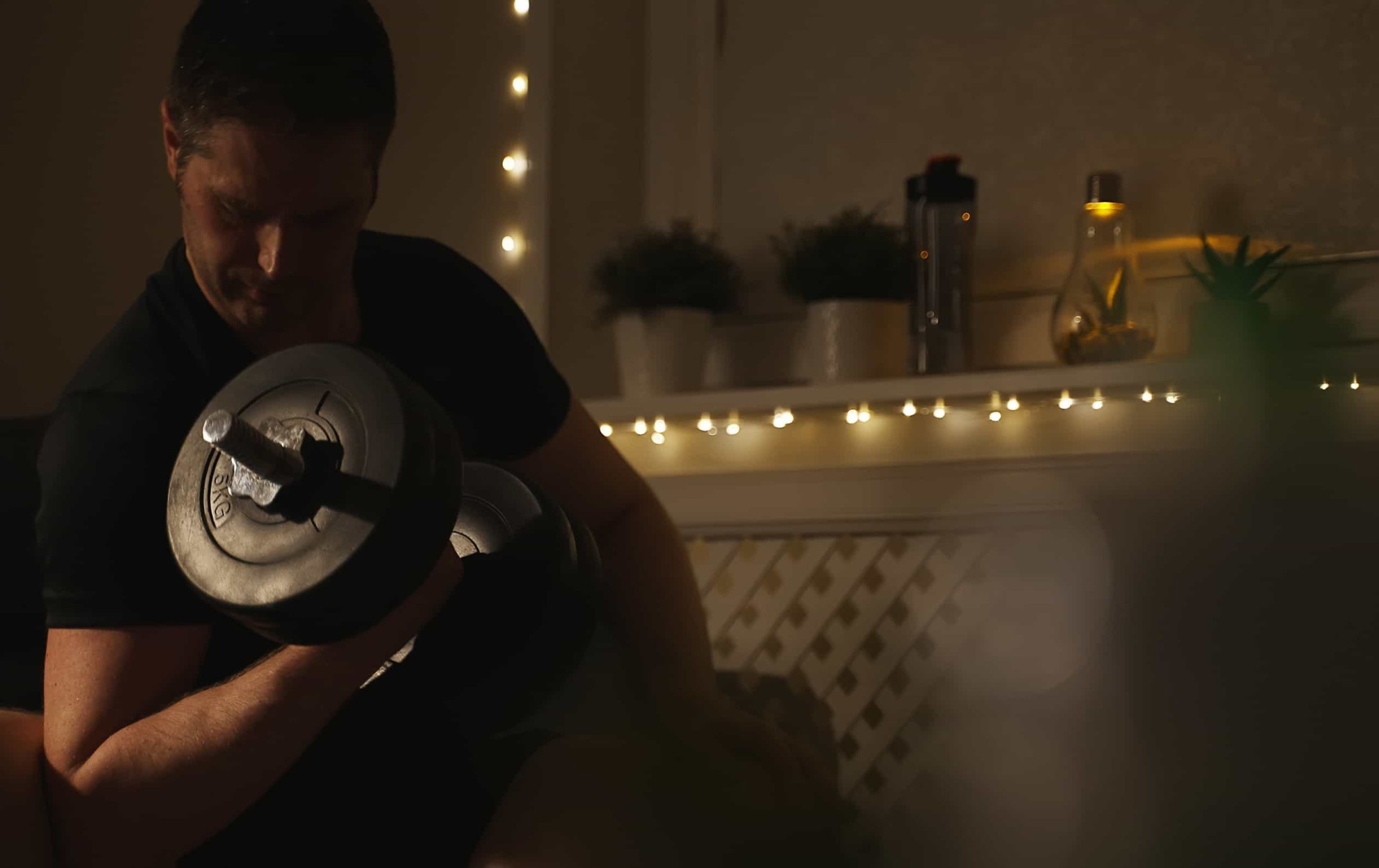 Nighttime habits that are bad for your health