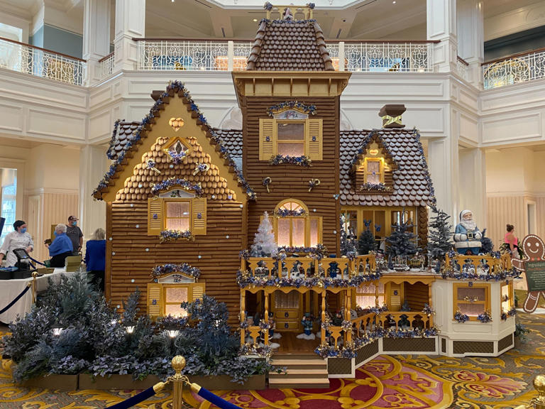 Walt Disney World has announced its full lineup of gingerbread displays at resorts and EPCOT this year, as well as most of their opening dates. Walt Disney World Gingerbread Displays Disney’s Grand Floridian Resort & Spa The annual gingerbread house is currently under construction at Disney’s Grand Floridian Resort & Spa. The house will open ... Read more