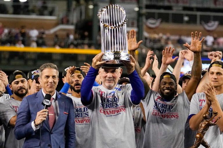 How to see World Series trophy, Rangers players at Dell Diamond